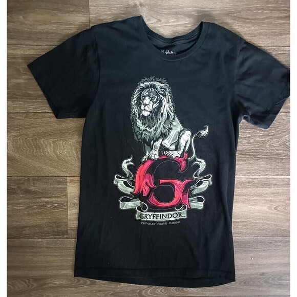 Harry Potter Gryffindor T-shirt Size Small Black Red - Picture 2 of 5